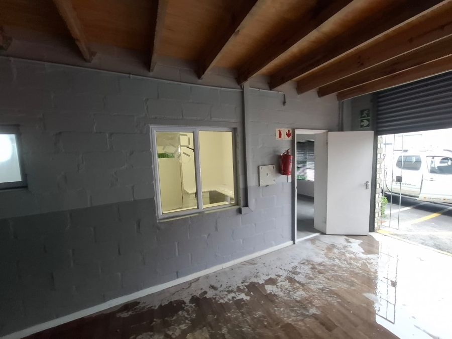 To Let Commercial Property for Rent in Brackenfell Central Western Cape